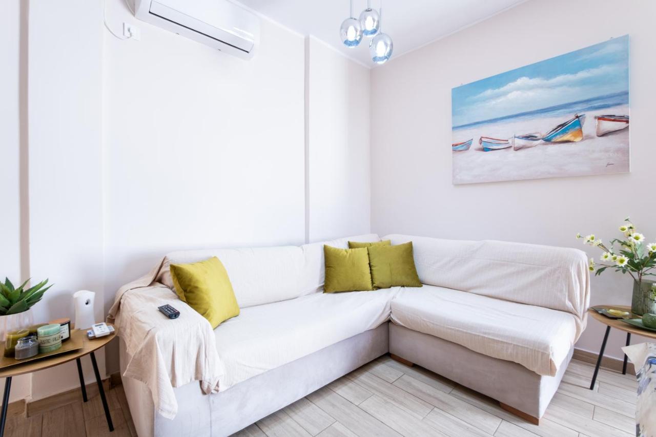 Family Apartment Near Port 比雷埃夫斯 外观 照片