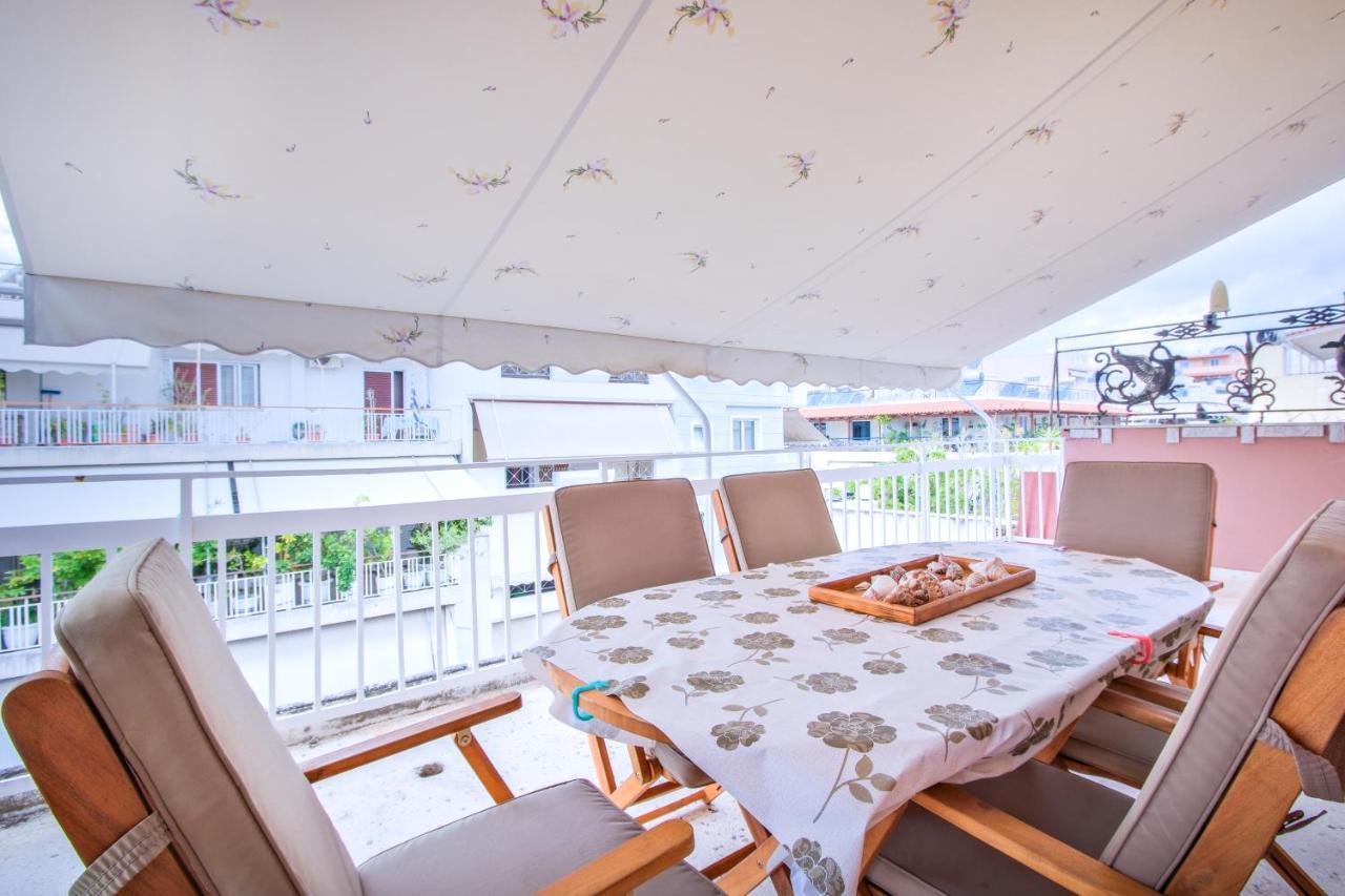 Family Apartment Near Port 比雷埃夫斯 外观 照片